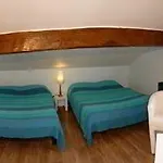 Du Soleil Hotel